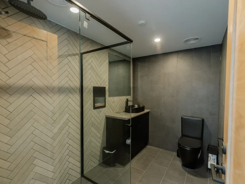 M1 BUSINESS HUB-26
