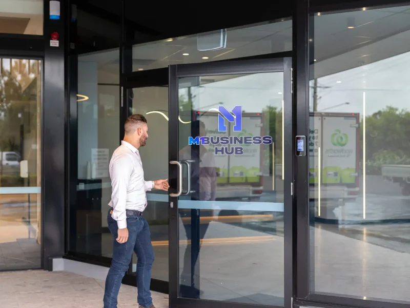 M1 BUSINESS HUB -65