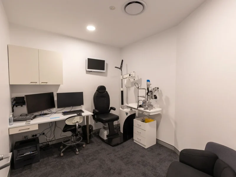 Robina Eye Surgery (Project Showcase)-7